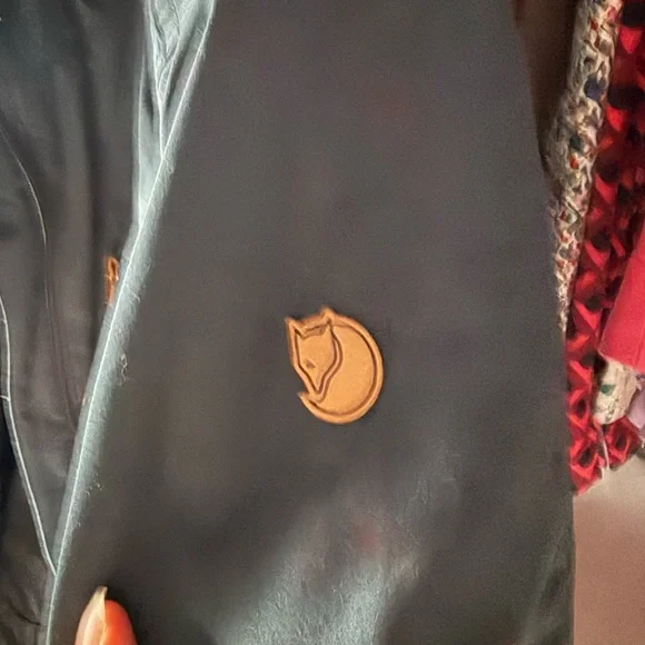 Fjallraven. KIRUNA PADDED PARKA. Navy. - Picture 8 of 9